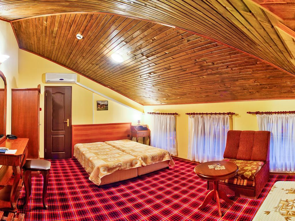 Hotel Teres Καζανλούκ Δωμάτιο φωτογραφία