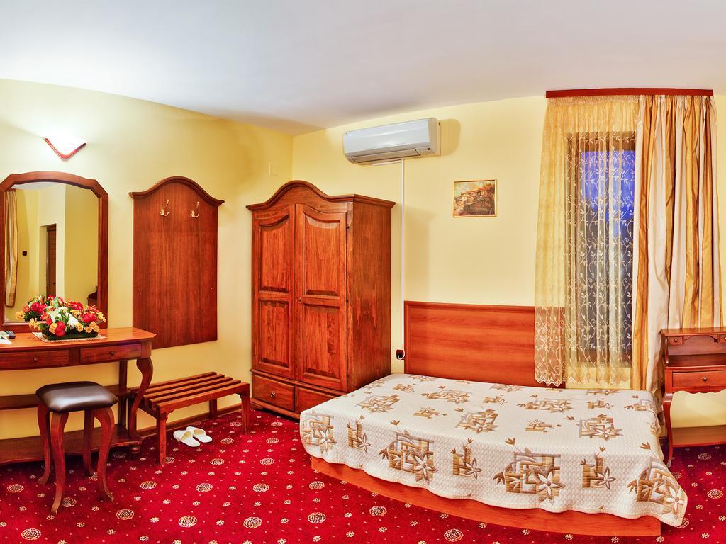 Hotel Teres Καζανλούκ Δωμάτιο φωτογραφία